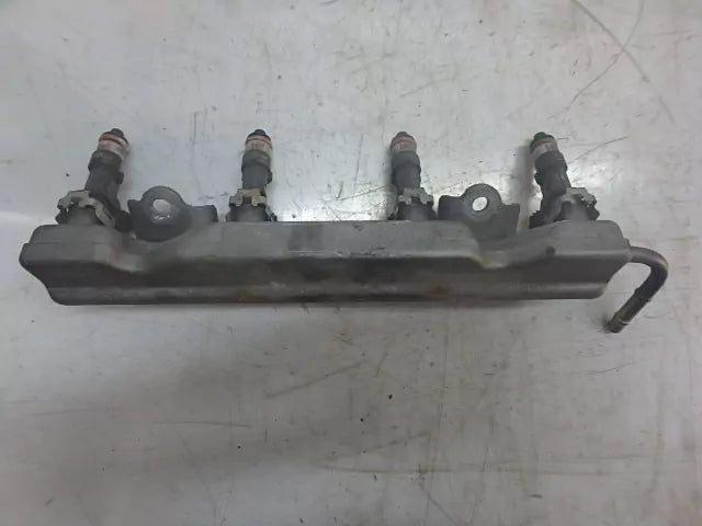 Barra de inyectores Nissan Micra III K12 1.2 16V CR12DE DE104114