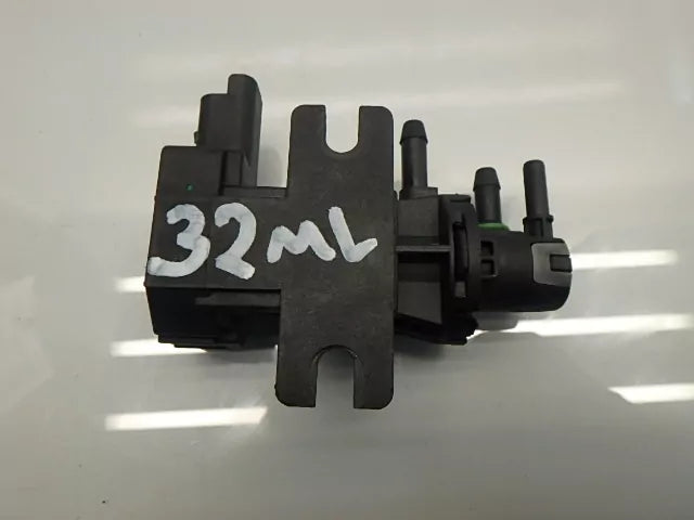 Sensor Peugeot Citroen C4 Citroen C4 C5 3008 308 308 407 5008 2.0 HDi RHE DW10CTED4 9674084680