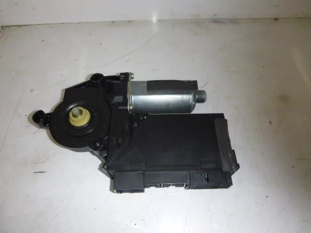 Motor del elevalunasVW Phaeton 3D RHD volante a la derecha AYT 3D2959701D
