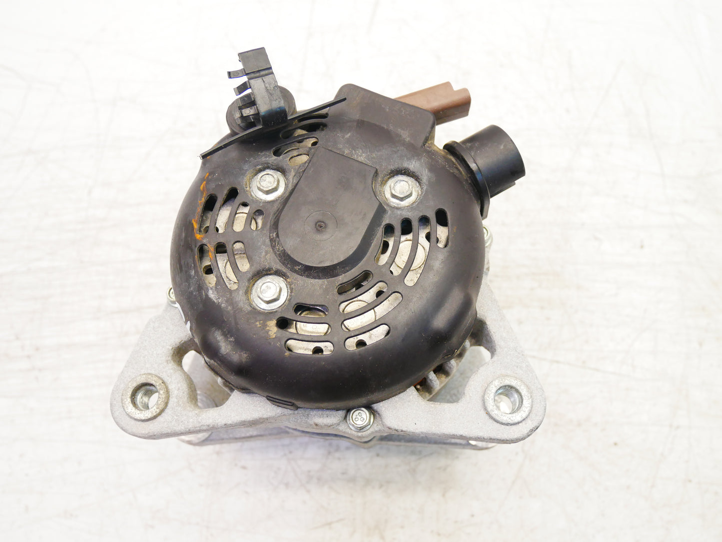 Alternador – Peugeot 1,5 BlueHDi Diesel YHZ DV5RC YH01 9820893880