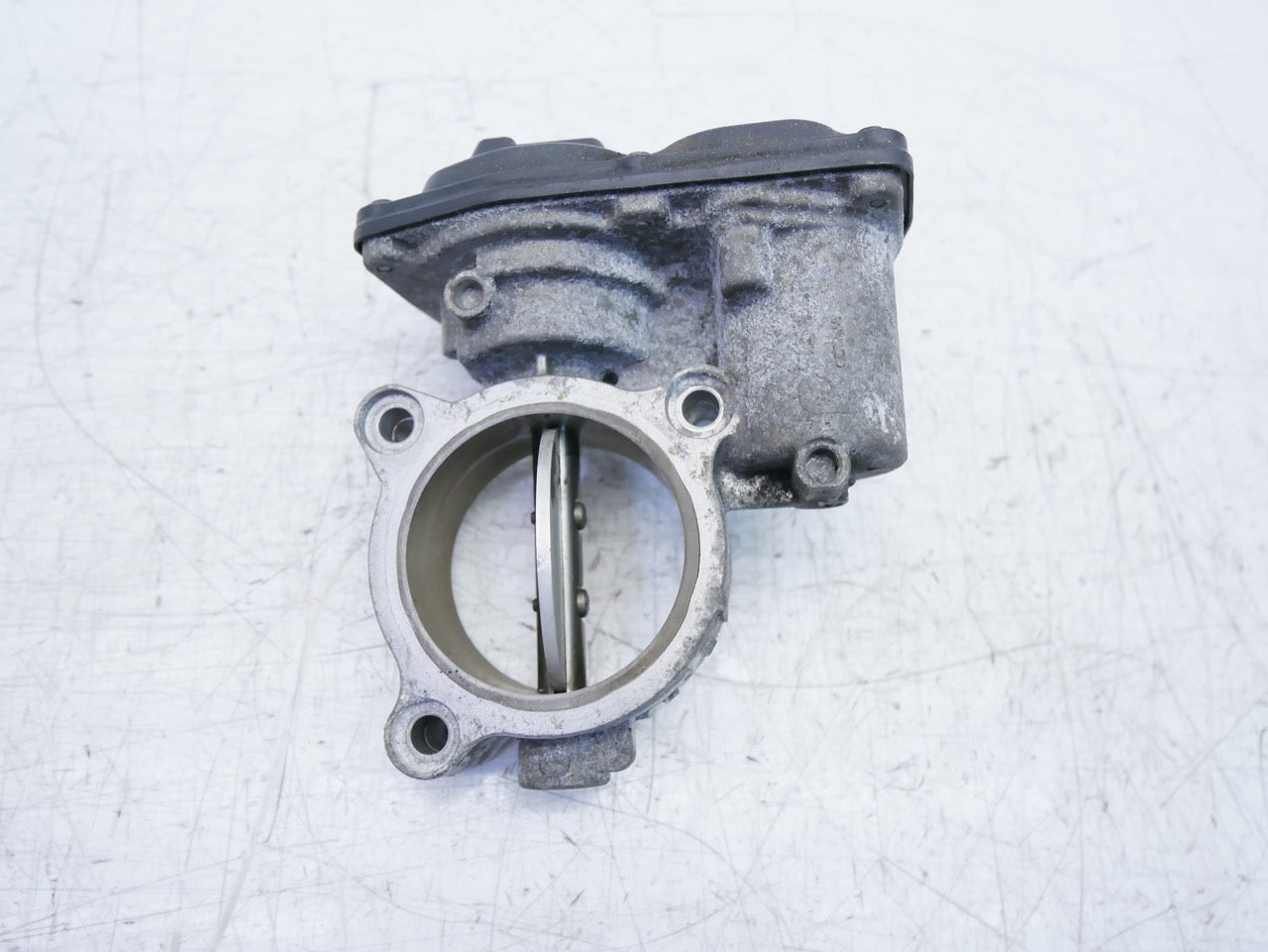 Válvula de estrangulación – BMW 2,0 d N47D20C N47 7810752