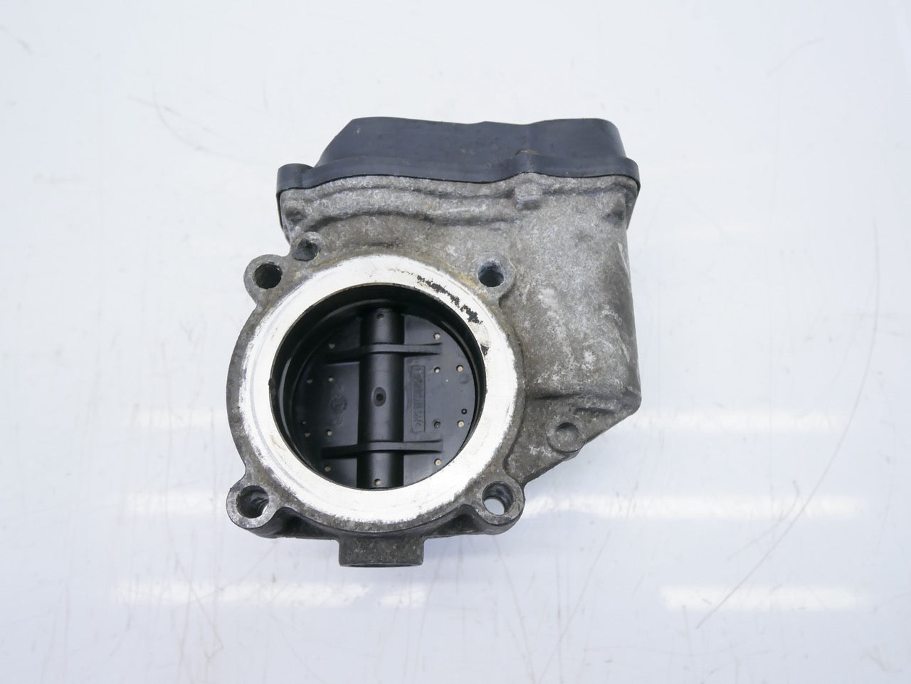 Válvula de estrangulación – Audi Seat Skoda Volkswagen 2,0 TFSI gasolina BWA 06F133062G