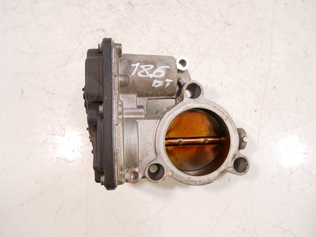 Válvula de estrangulación – BMW 0,6 IB1 W20K06A 7618838