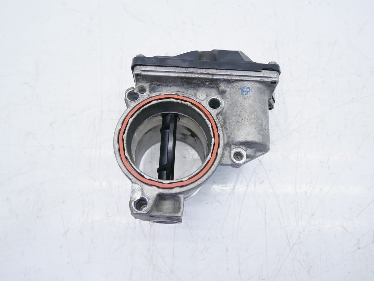 Válvula de estrangulación – Volvo 2,0 D Diesel D4204T 9M5Q-9E926-AA