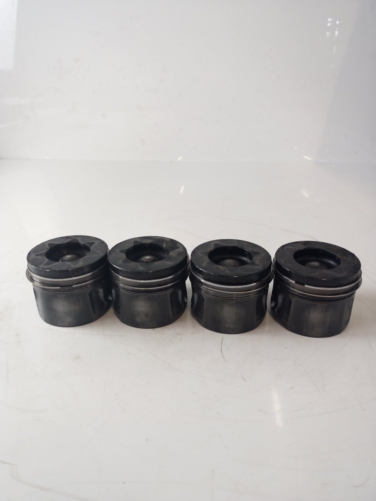 4 x Pistones – Ford Transit Tourneo 2.2 TDCI Diesel QVFA T22DD0P 9648