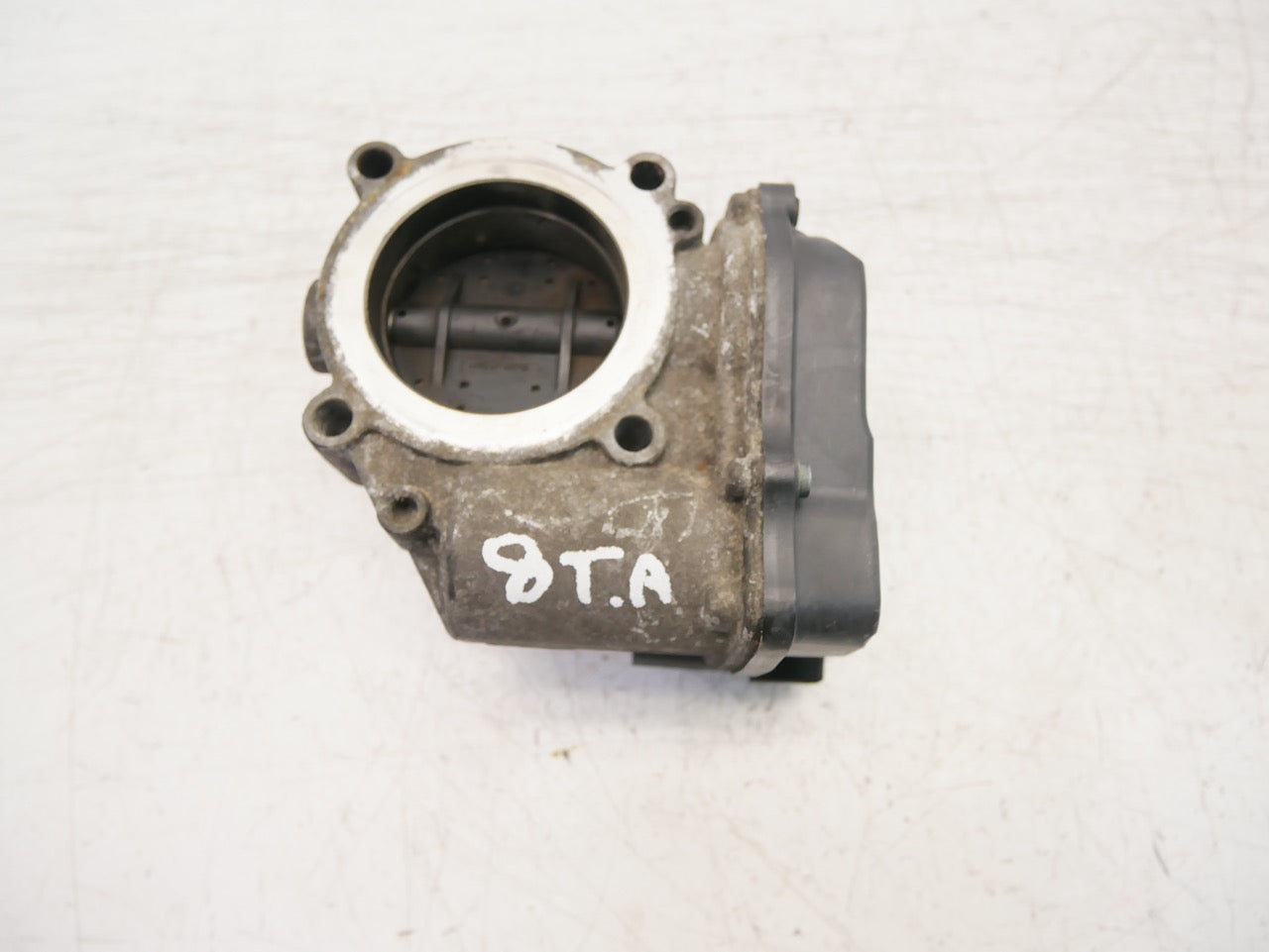 Válvula de estrangulación – Audi Seat Skoda Volkswagen 2,0 TFSI BWA 06F133062G