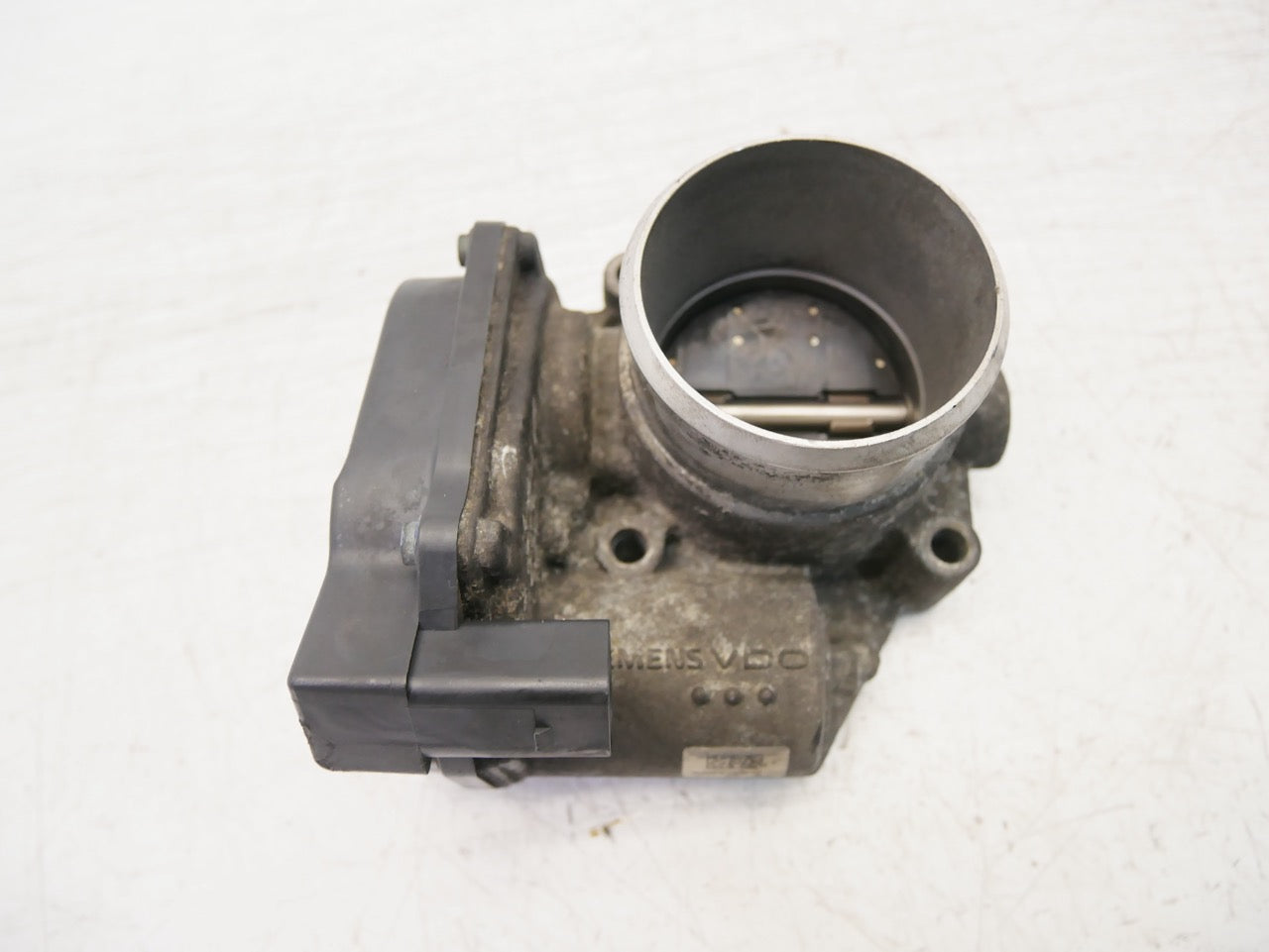 Válvula de estrangulación – Audi Seat Skoda Volkswagen 2,0 TFSI BWA 06F133062G