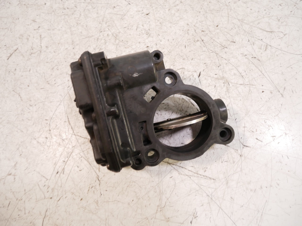 Válvula de estrangulación – BMW 1,5 d B37D15A B37 8512452