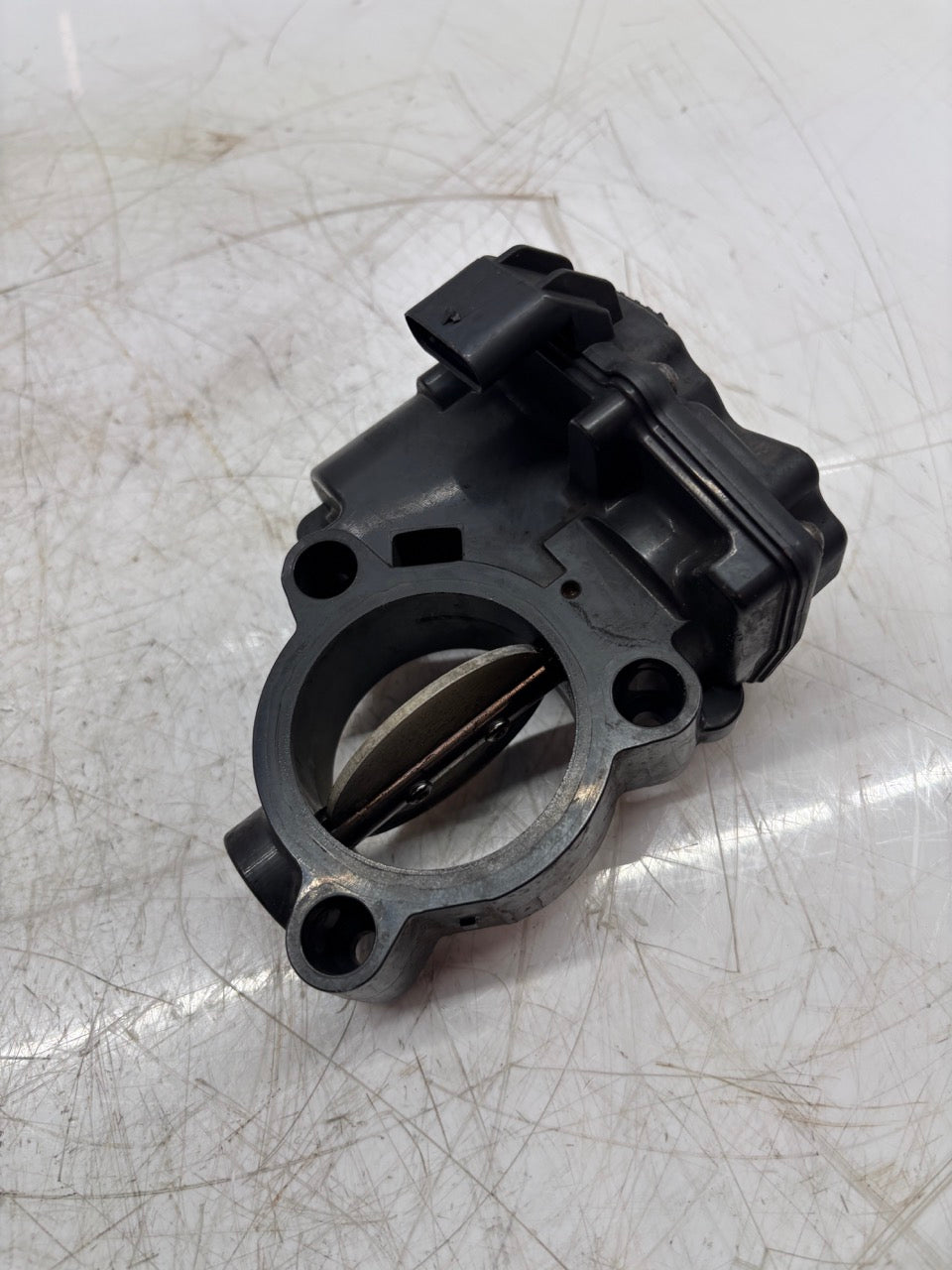 Válvula de estrangulación – BMW 2,0 d 420d B47D20A B47 8512452