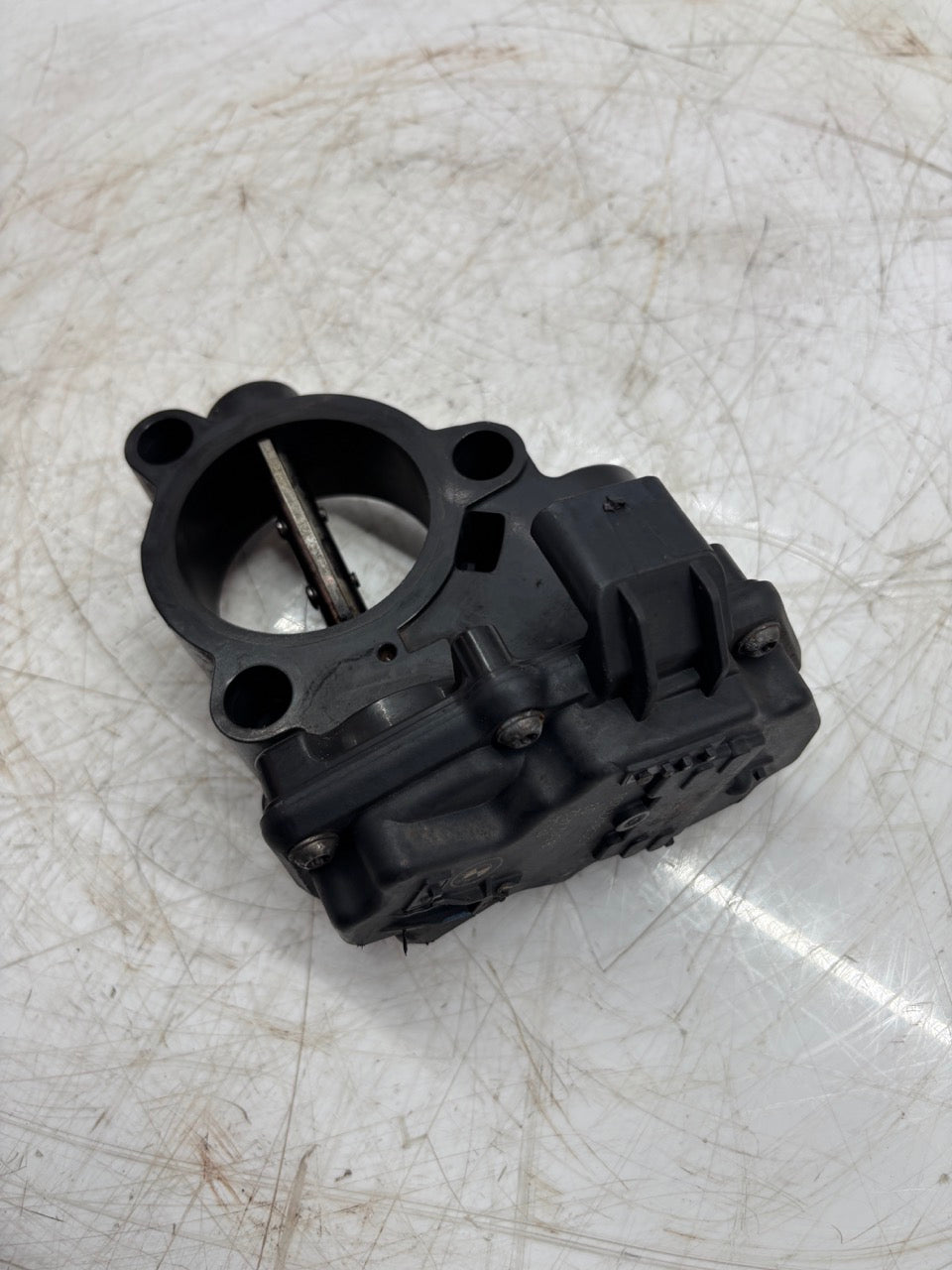 Válvula de estrangulación – BMW 2,0 d 420d B47D20A B47 8512452