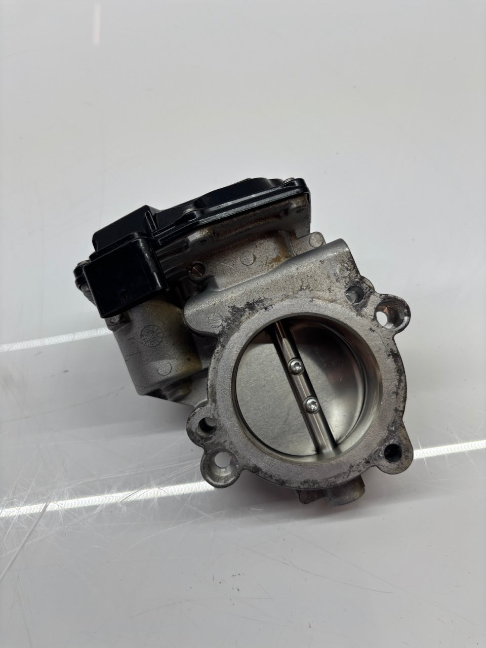Válvula de estrangulación – Volvo 2,0 B4 Hybrid B420T5 31459143