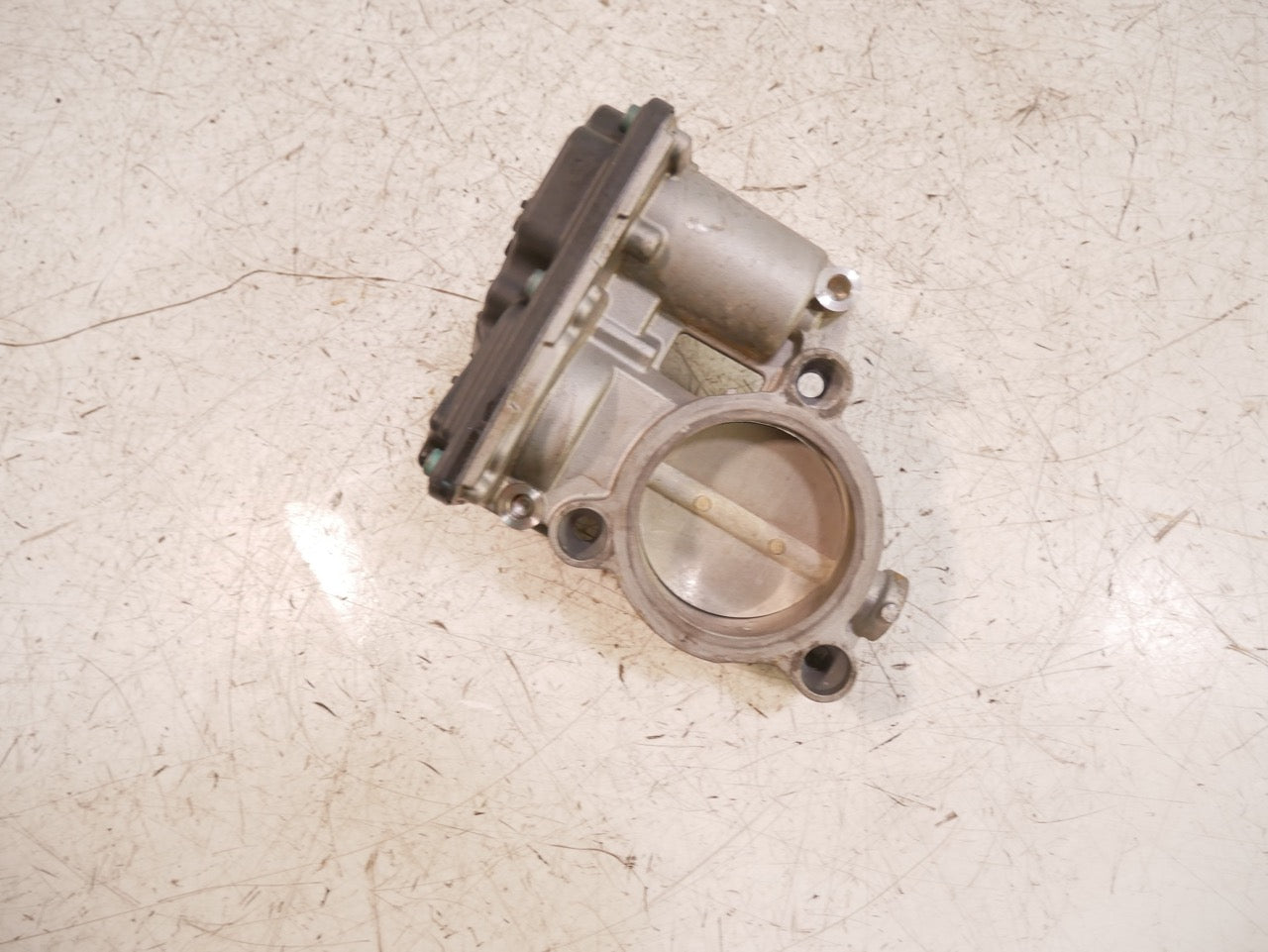 Válvula de estrangulación – BMW 1,5 xDrive 30e B38A15P XB2231O0 7618838