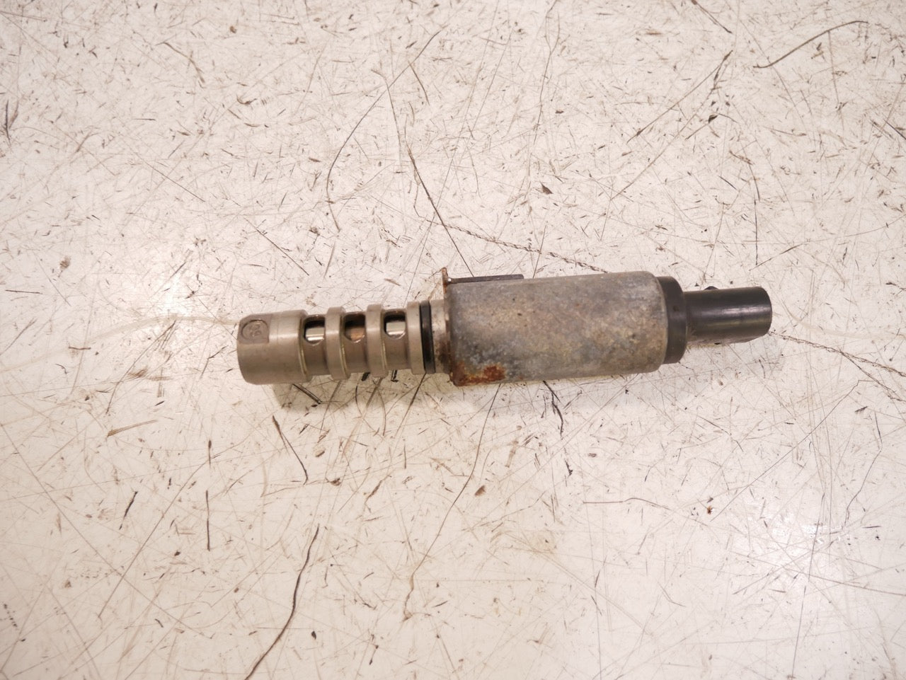 Válvula de solenoide – Audi 4,2 quattro CAUA CAU 06E109257J
