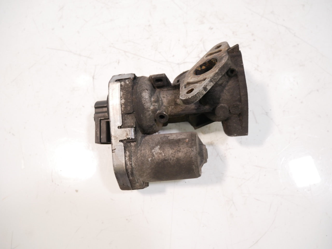 Válvula EGR Válvula de recirculación de gases de escape – Ford 2.2 TDCI P8FA