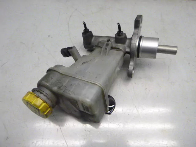 Cilindro maestro de freno Alfa Romeo 159 2.4 JTDM Diesel 939A3000 32067799 DE266132