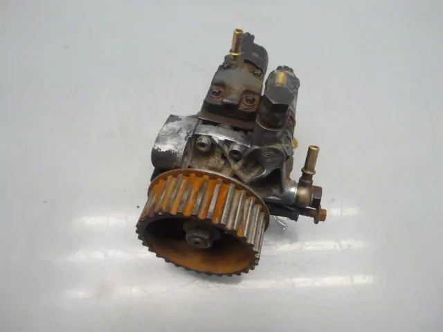 Bomba de alta presión Dacia Duster 1.5 dCi K9K898 DE279257