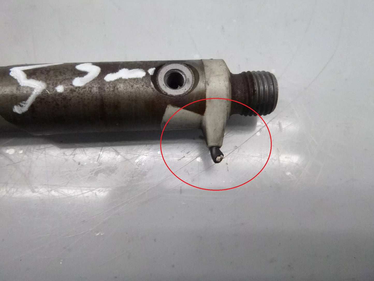 Inyector Defect Volkswagen Audi Ibiza Leon Bora 1,9 TDI AGR 038130201F DE298798