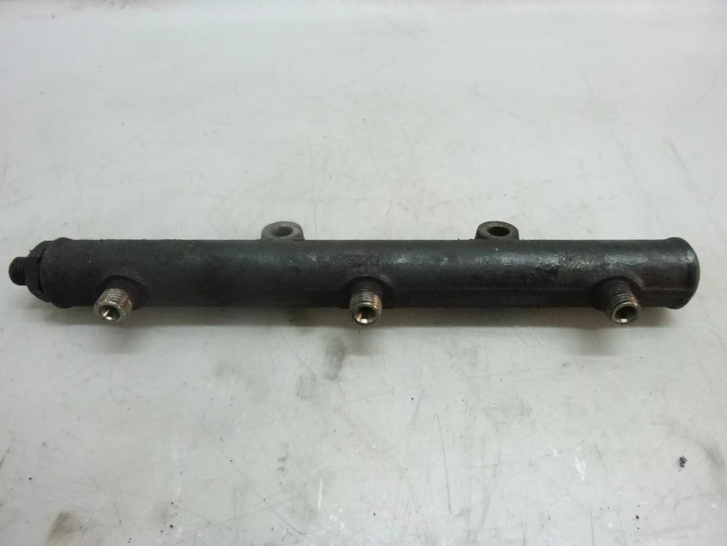 Rampa inyectora Land Rover Discovery Sport 2,7 D 276DT 4R8Q-9D280-BB DE300853