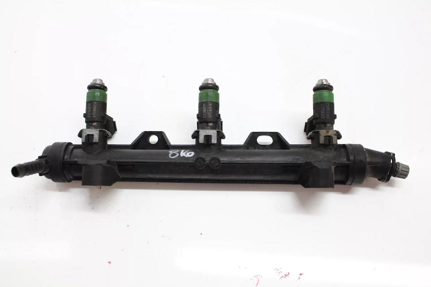 Rampa de inyección Mini Clubman R55 R56 One 1,4 N12 N12B14A 7575646 7528176