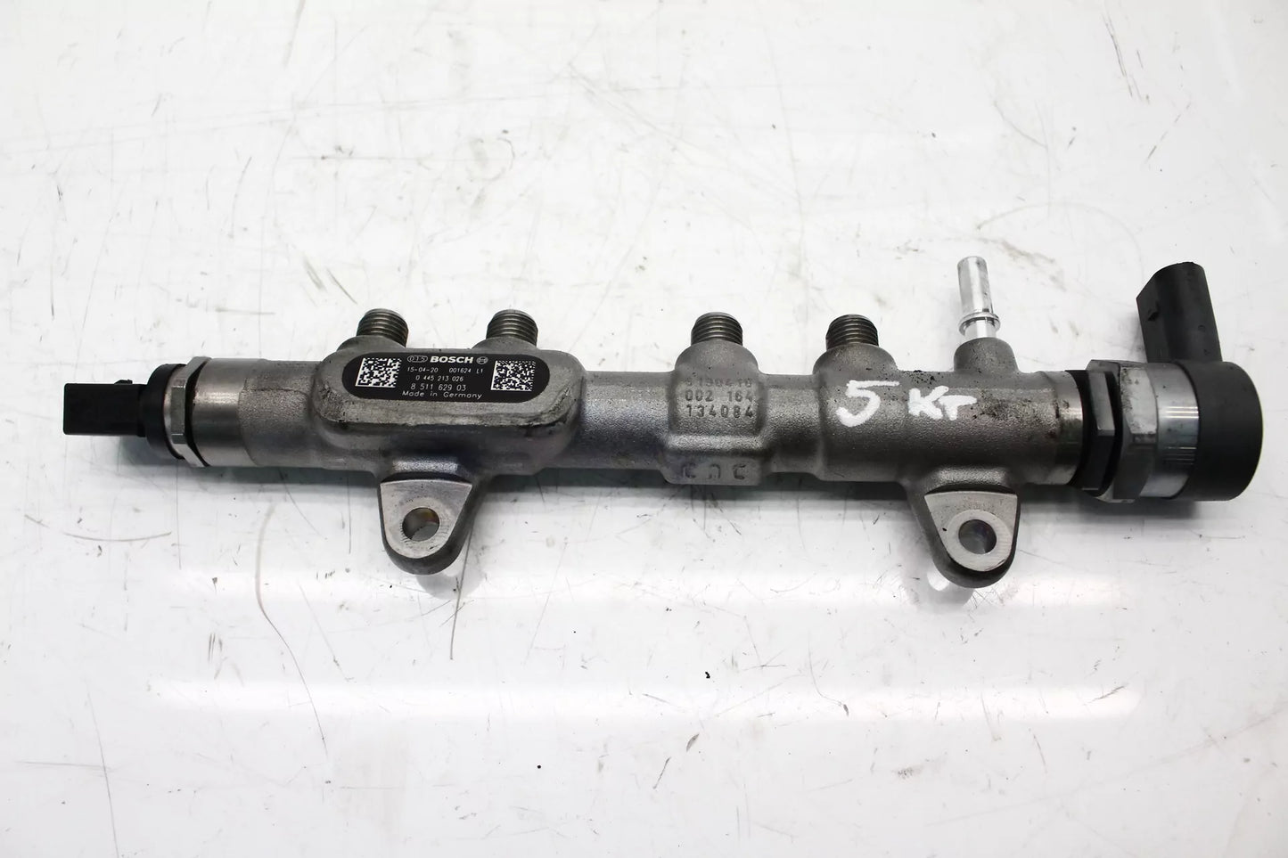 Rampa inyectora BMW 1er F20 F21 114 d 116 d 1,5 Diesel B37D15A B37 8511629