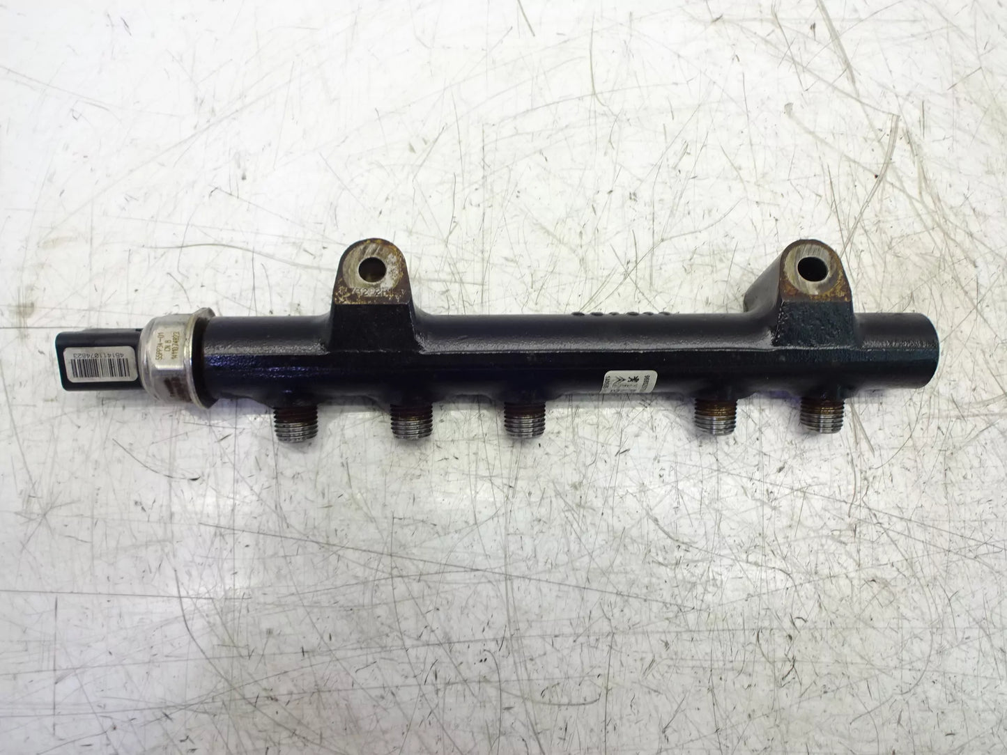 Rampa inyectora Citroen Peugeot C3 C4 DS3 DS4 208 1,6 HDi 9HD DV6C 9H05 9685297580