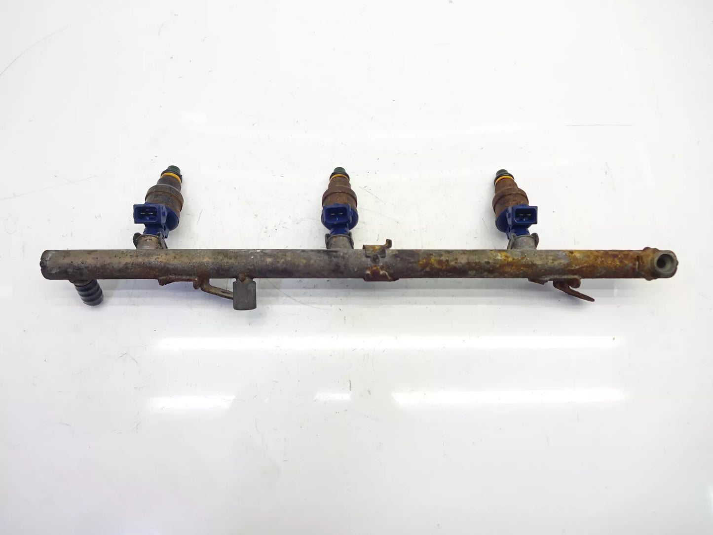 Rampa de inyección Porsche Boxster 986 2,7 gasolina M96.23 96.23 M96 0280150455