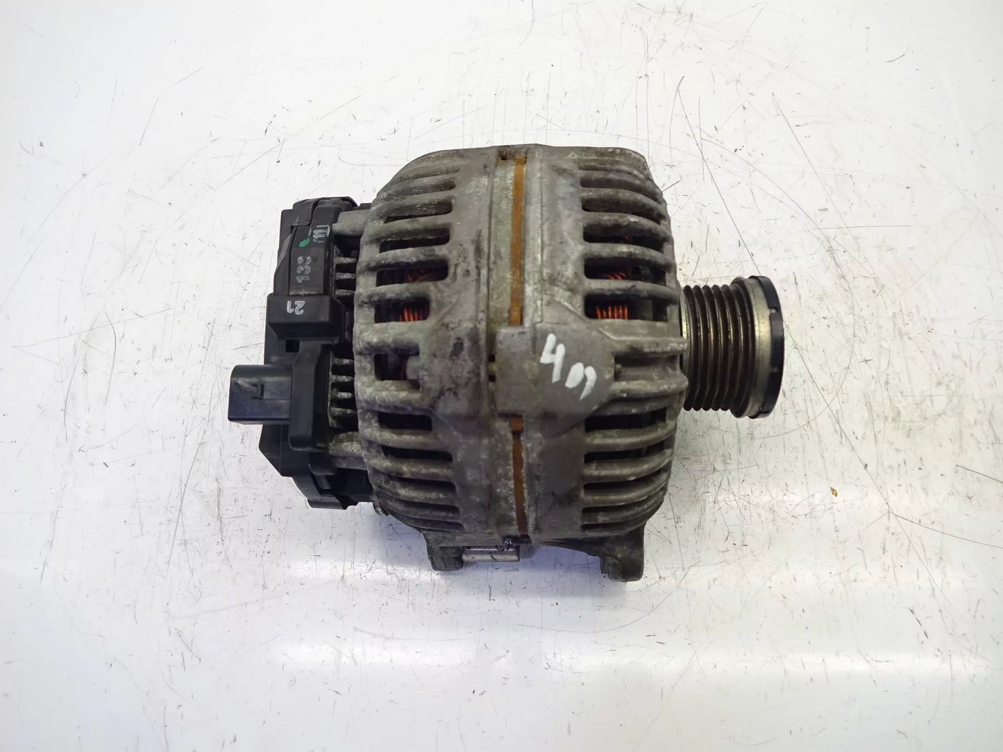 Alternador Audi A1 8X1 8XA 8X 1,4 TFSI gasolina CAX CAXA 03C903023S