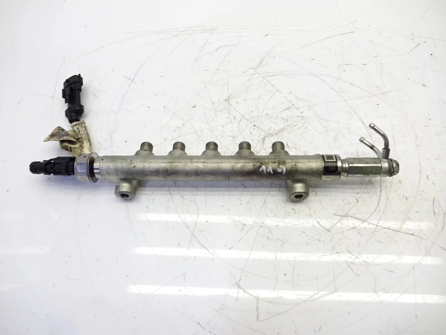 Bomba de alta presión Opel Astra J 1.6 CDTI Diesel LVM B16DTL 55490709