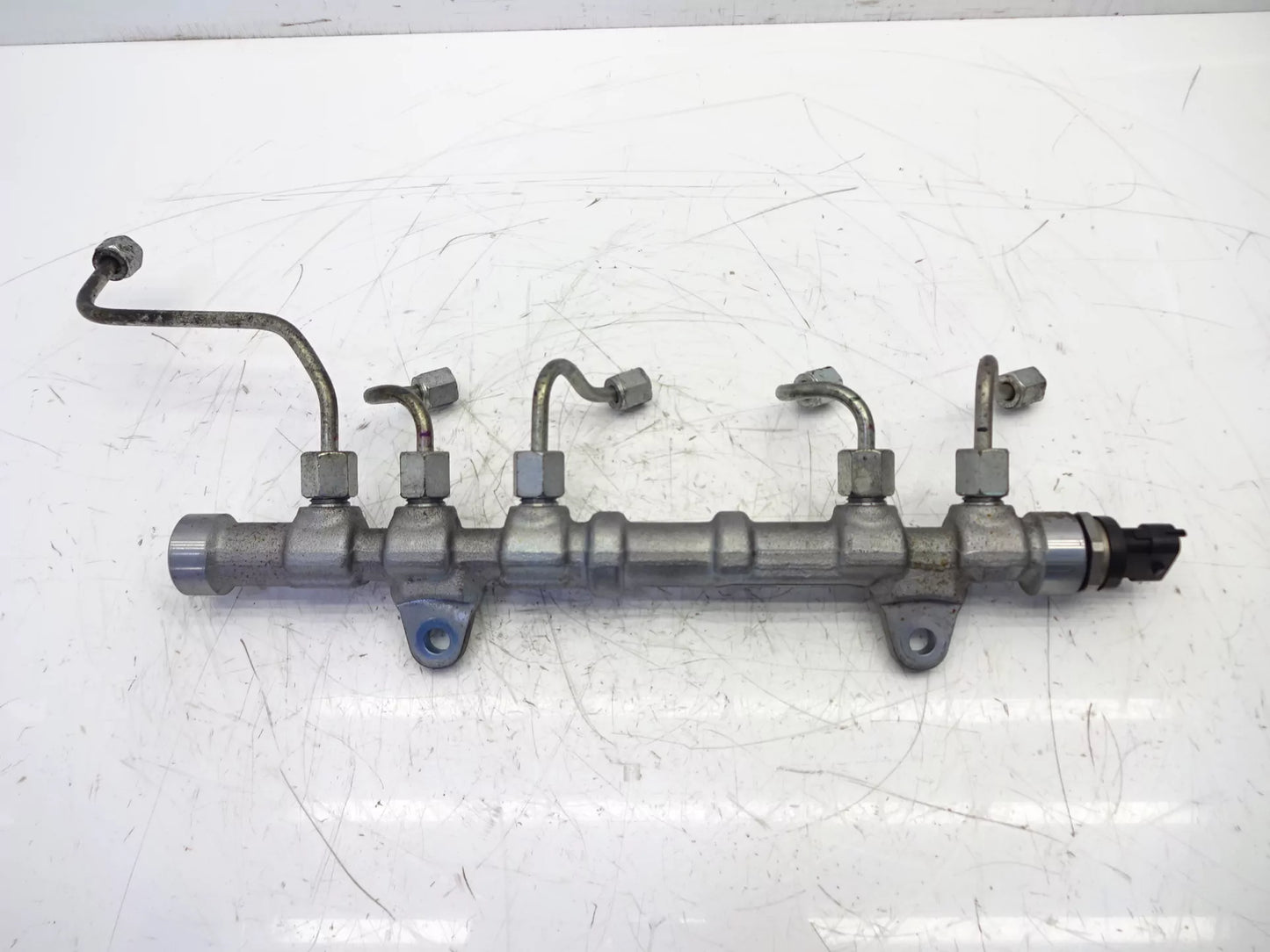 Rampa inyectora Fiat Alfa Romeo Doblo Punto 1,3 D 330A1000 55272136 0445214364