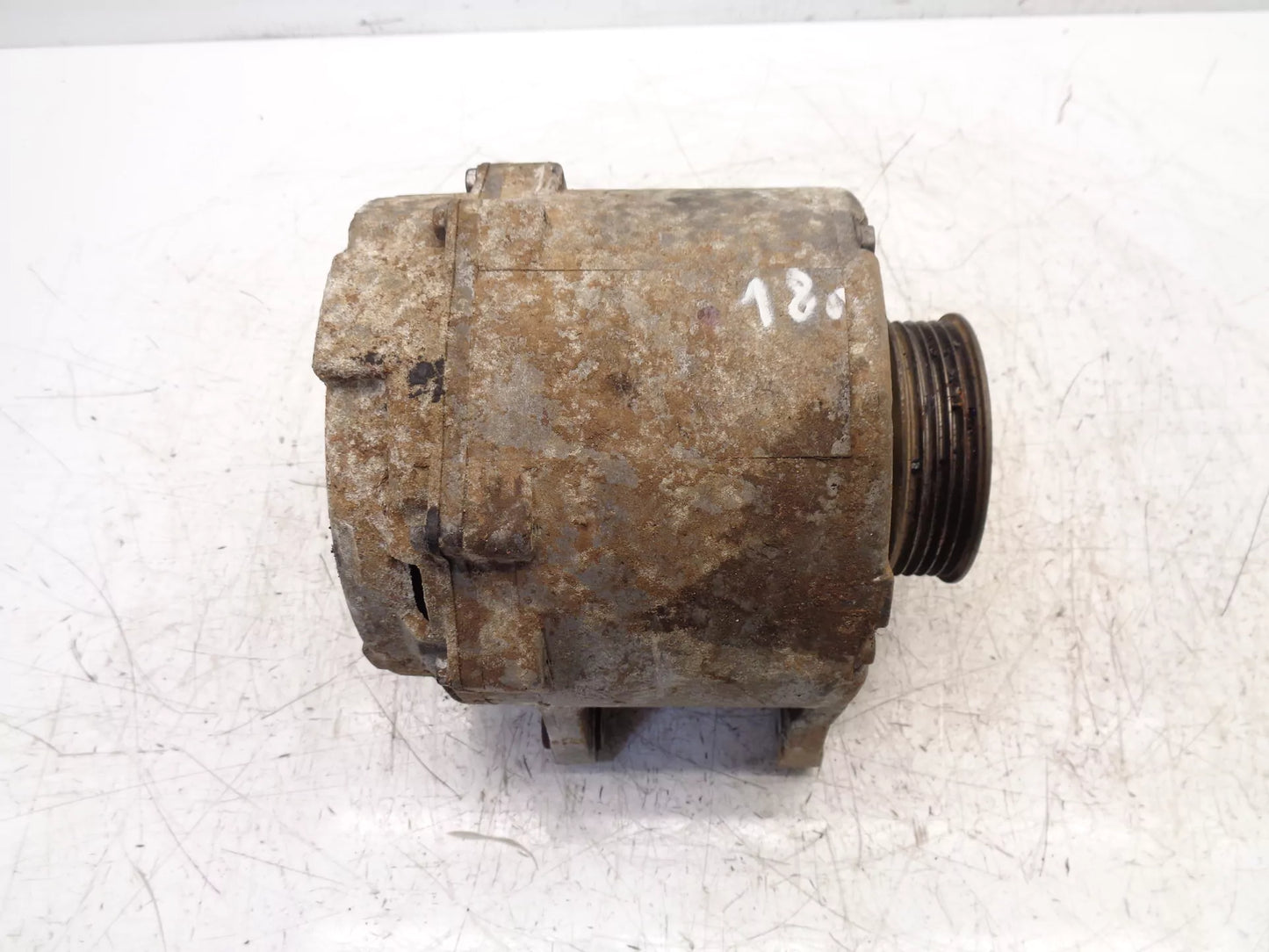 Alternador Audi A5 RS5 8T 8F Coupe Quattro 4.2 V8 CFS CFSA 079903021S