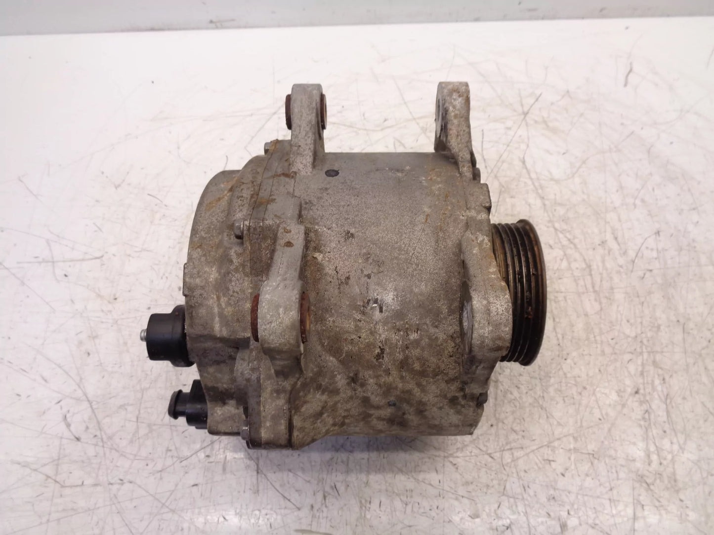 Alternador Audi A5 RS5 8T 8F Coupe Quattro 4.2 V8 CFS CFSA 079903021S