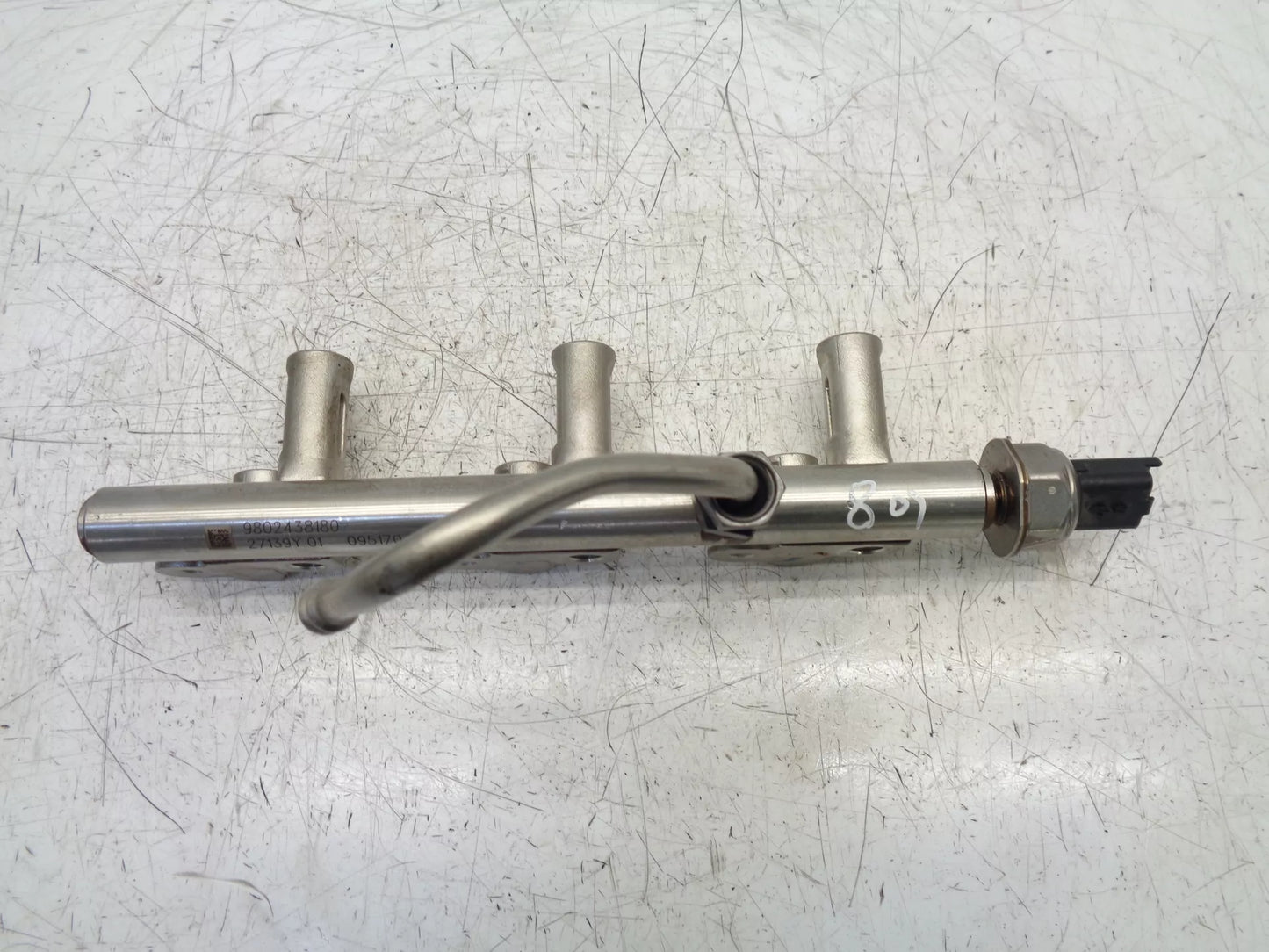Rampa de inyección Citroen Peugeot 1,2 THP HNZ EB2DT HN01 9802438180