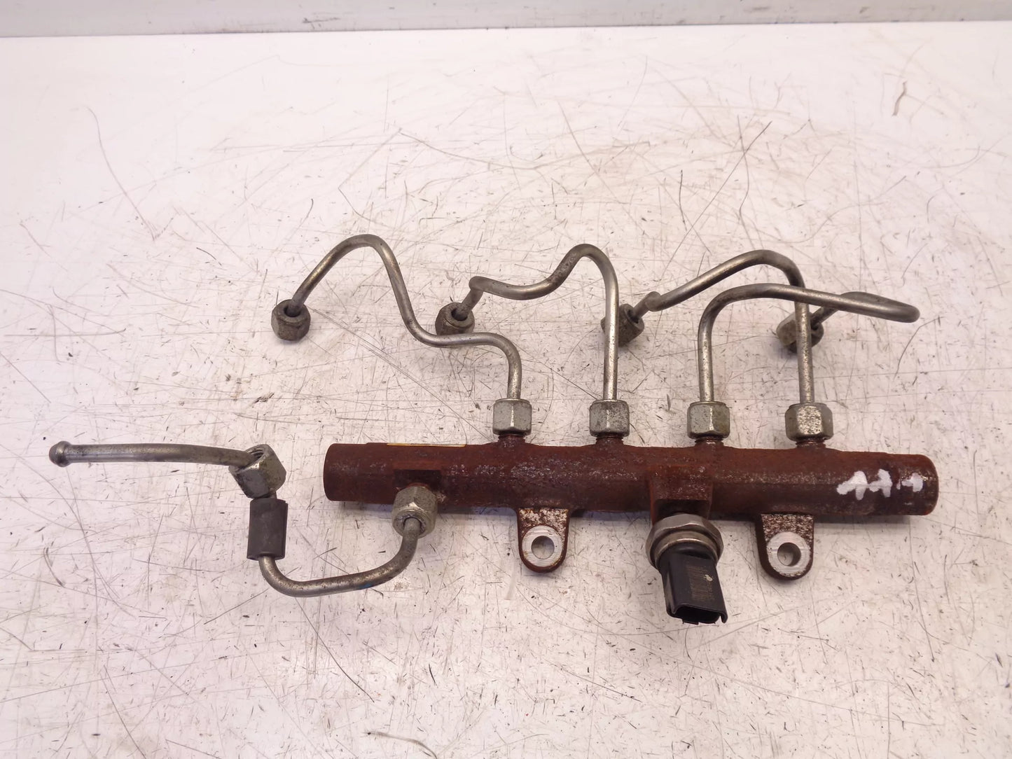 Rampa inyectora Renault Megane 3 MK3 III 1,5 dCi Diesel K9K636 H8201225030