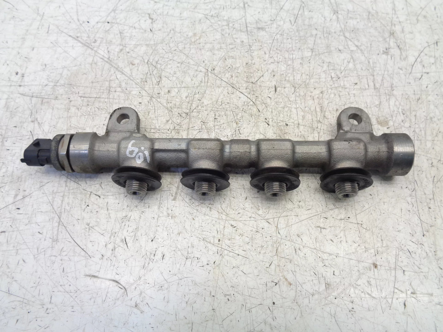 Rampa inyectora Nissan Navara NP300 D40 3,0 dCi V9X661 V9X 0445216037 8200880547