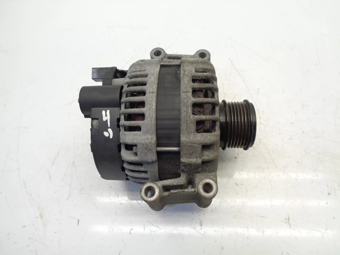 Alternador Audi Q5 8R 2,0 TFSI Quattro gasolina CNCD CNC 06H903018J 150A