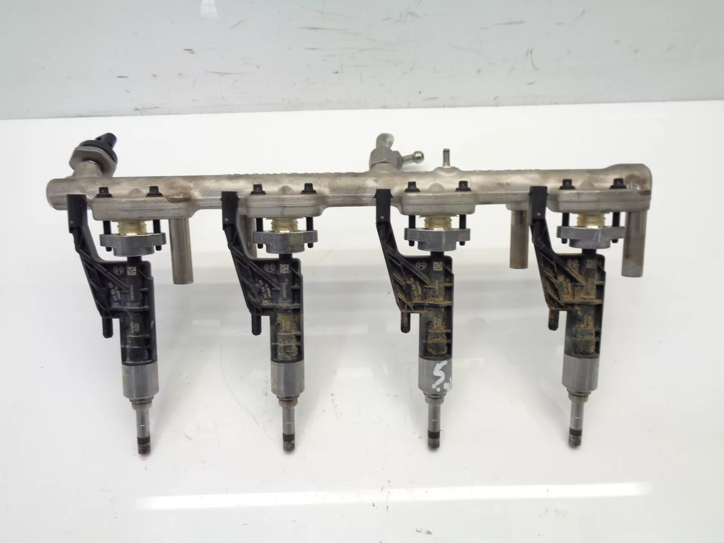 Rampa de inyección BMW 3er G20 2,0 Plug in Hybrid B48B20A B48 8694198 7639990