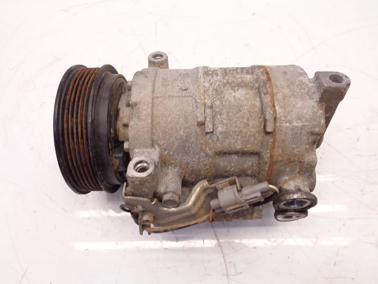 Compresor aire acondicionado Infiniti Q30 1,5 D Diesel K9K K9K480 447250-0710