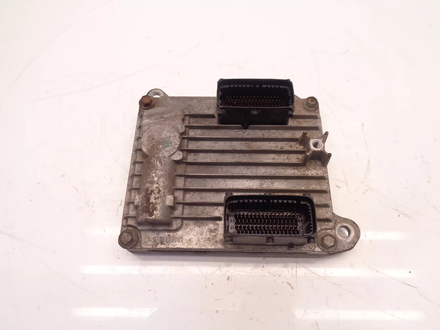 Centralita Opel Vauxhall Vectra C 2,2 DGi gasolina Z22YH LCH 55351342