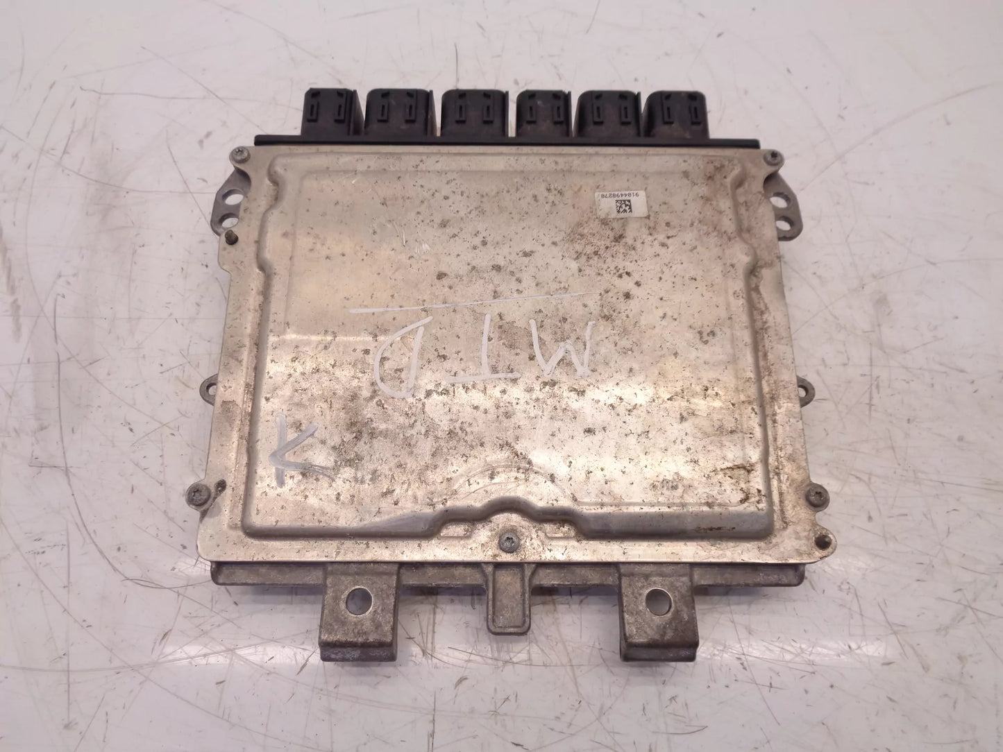 Centralita Mercedes-Benz-Benz Sprinter 907 2,0 CDI Diesel 654.920 A6549009400