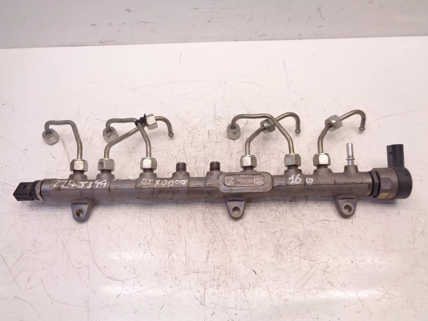 Rampa inyectora BMW 7 G11 G12 730 d 3,0 B57D30A 0445216051 8571569