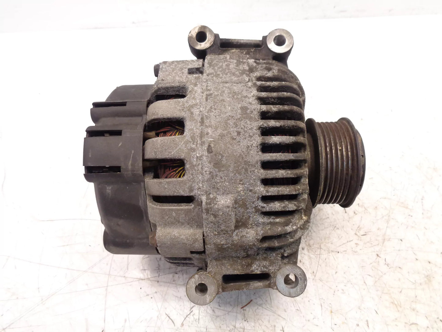 Alternador Audi A4 8E A6 4F2 3,2 FSI BKH 06E903016K 180A 14V