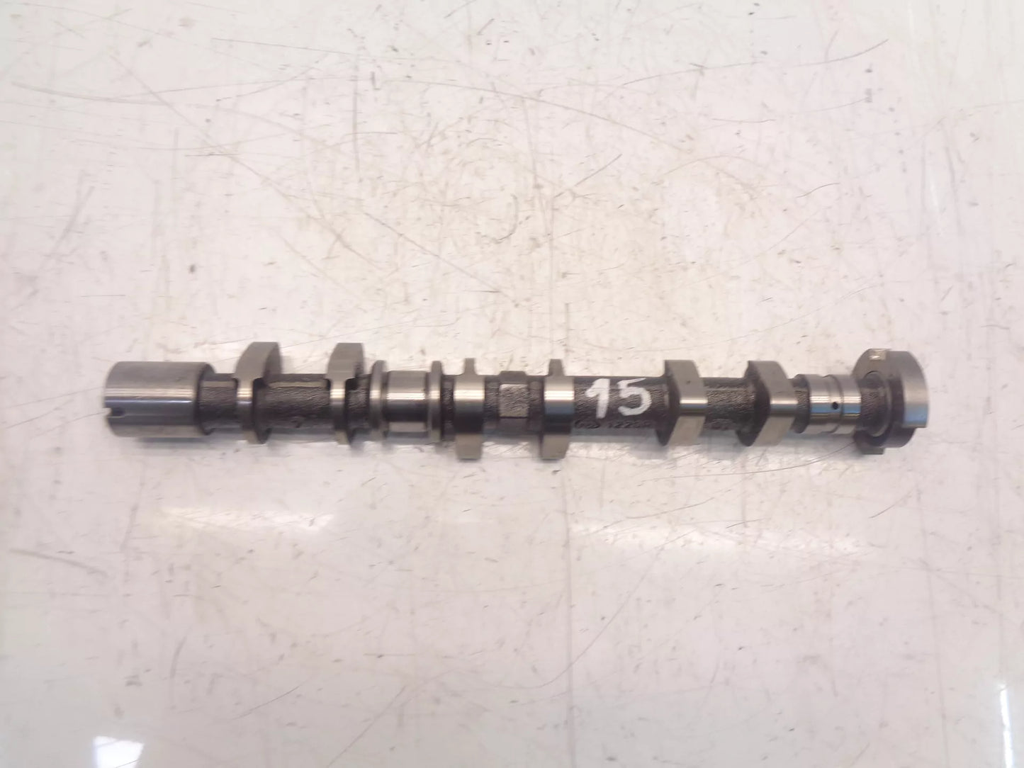 Árbol de levas Dacia Sandero Logan 1.0 SCe 75 B4D401 B4D 1220R