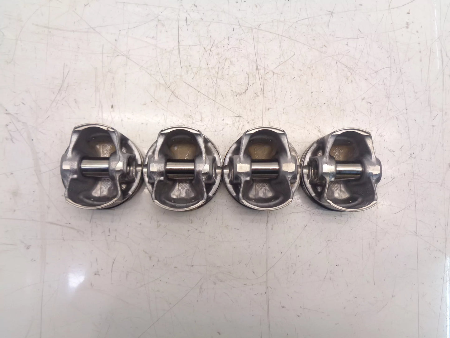 Pistón Volkswagen Skoda Seat Polo Ibiza Fabia 1,2 TSI CJZC CJZ 68151 4 unidades