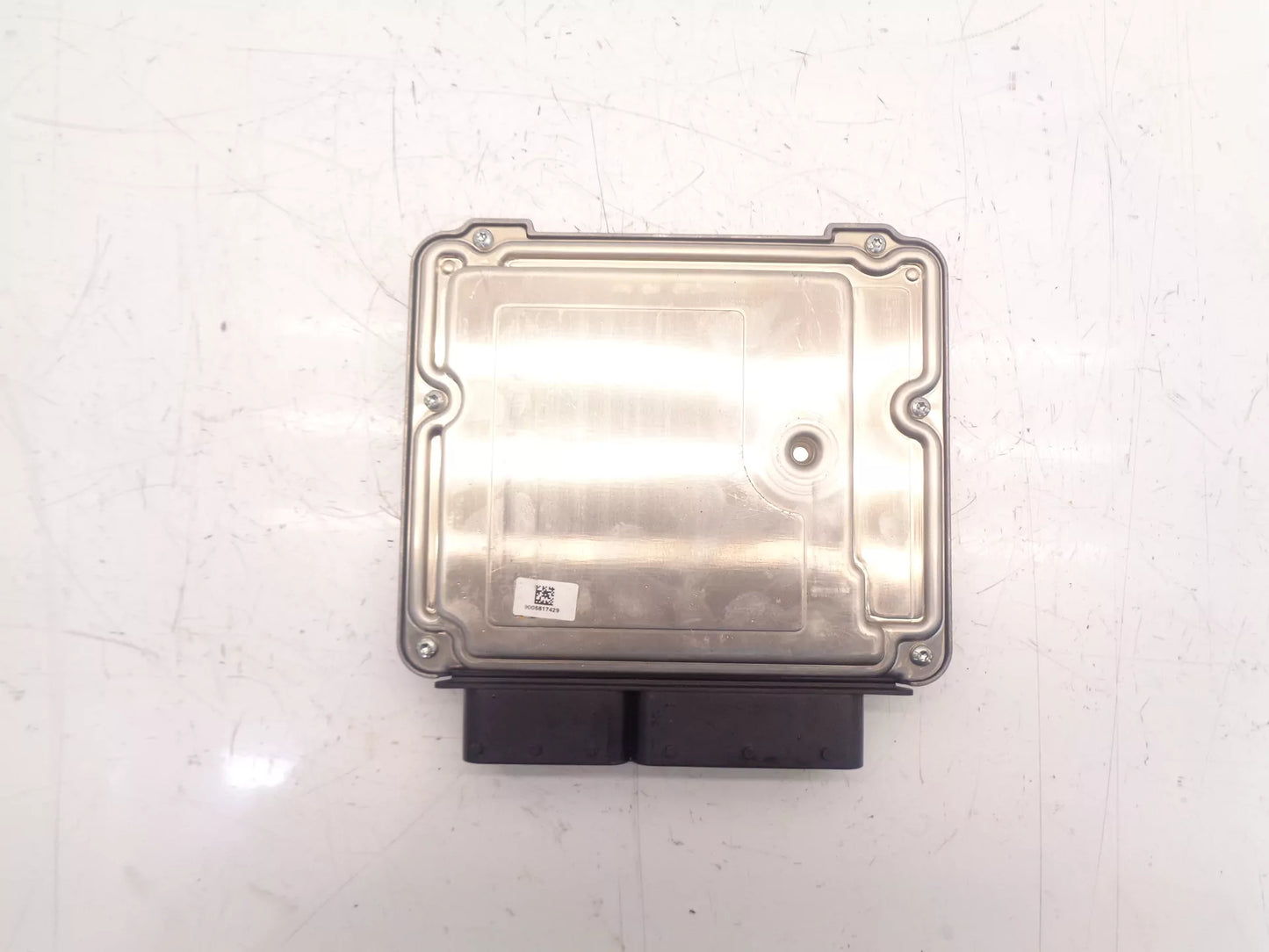 Centralita BMW 5er F10 F11 F07 520d 2,0 Diesel N47D20C N47 8574091
