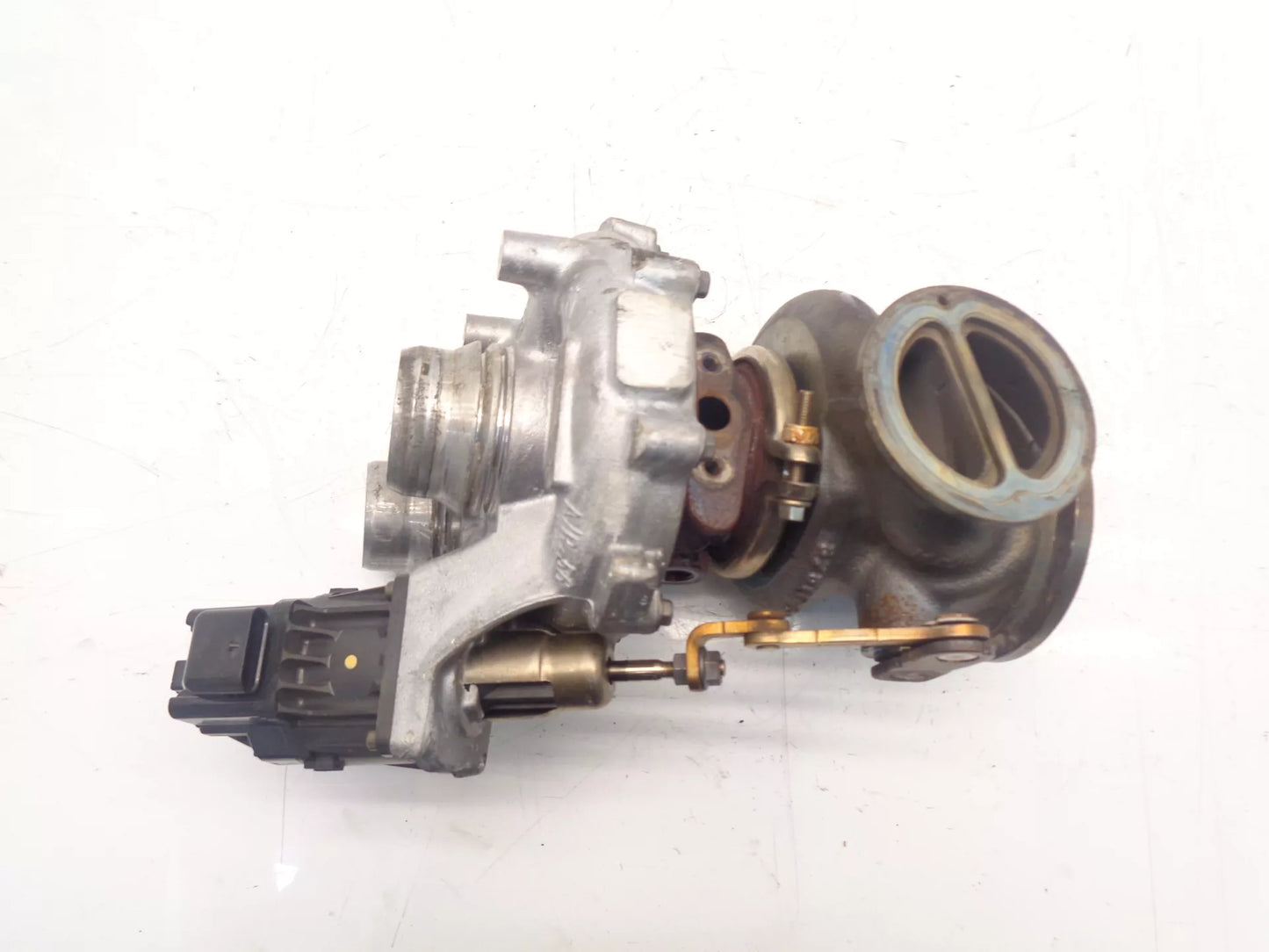 Turbocompresor BMW Serie 5 G30 F90 M 550 i 4.4 xDrive N63B44C 8600290 740069-0006