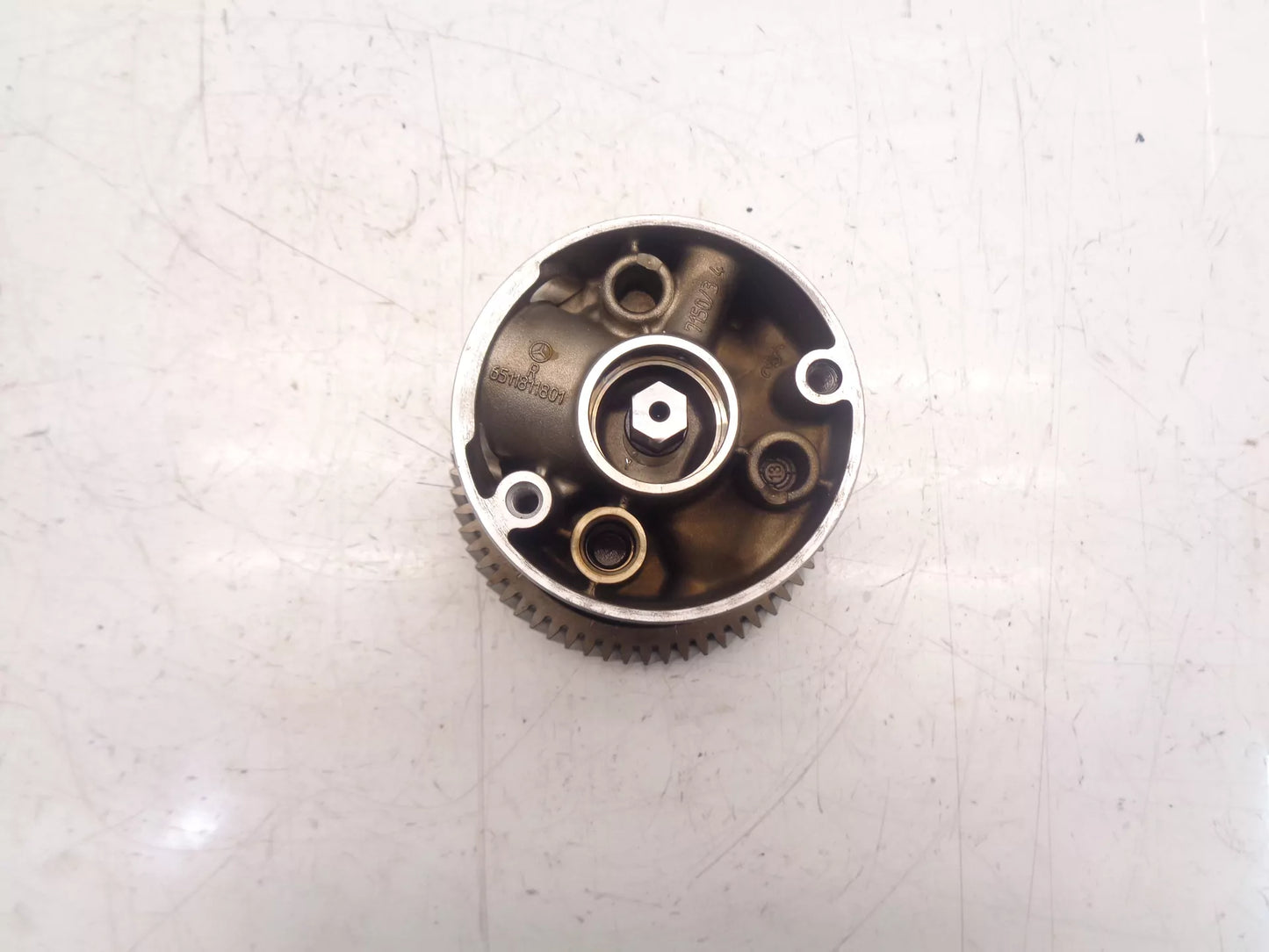 Bomba de aceite Mercedes-Benz W176 A200 2,2 CDI OM651.930 A6511810512
