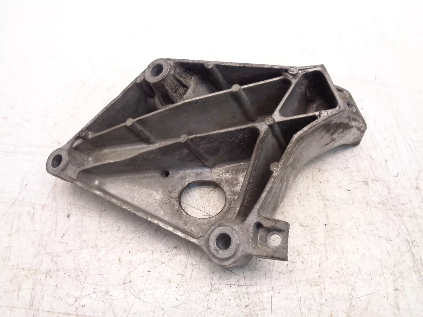 Soporte BMW 2,0 d Diesel N47D20C N47 6775041