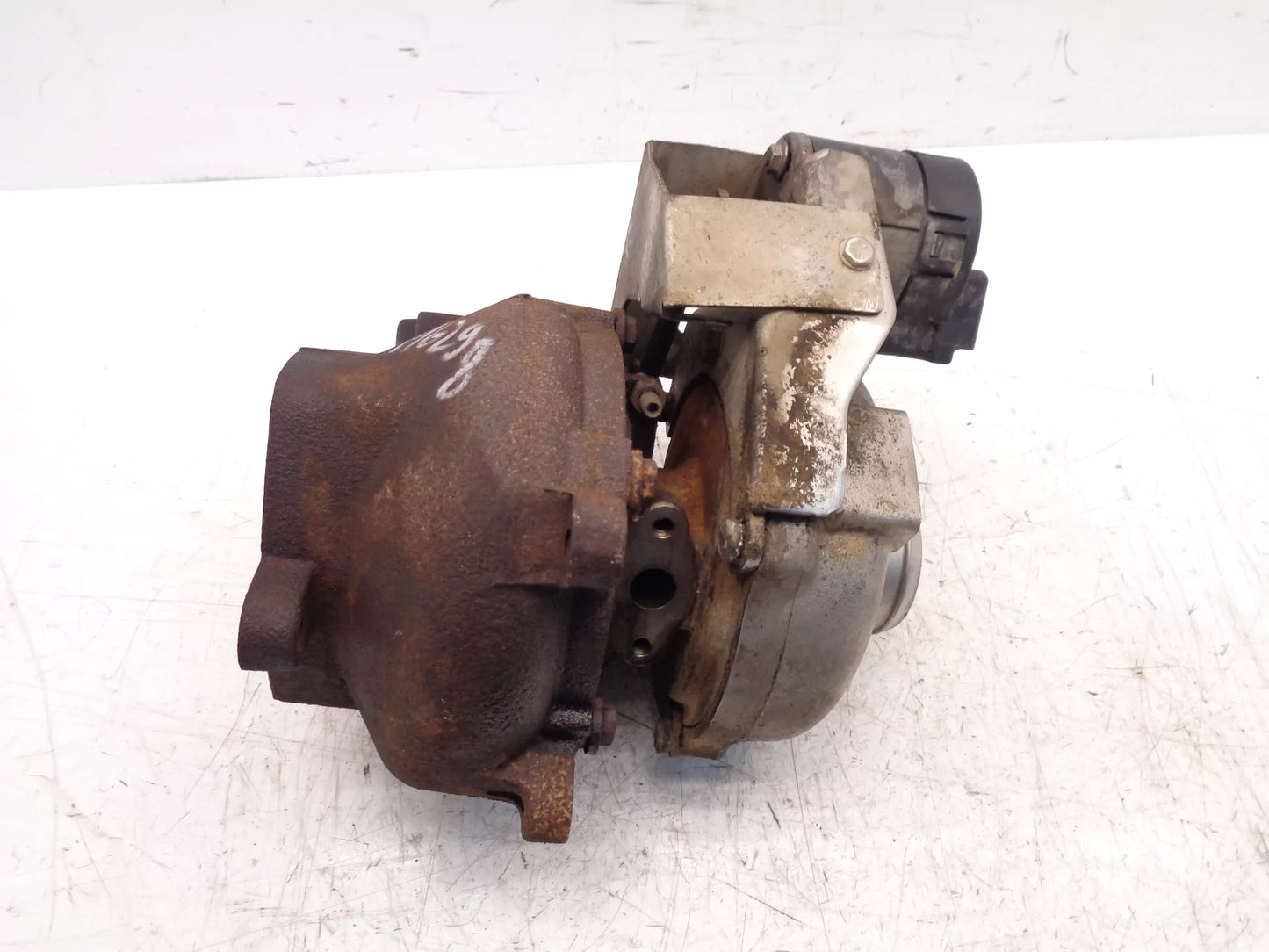Turbocompresor Land Rover Discovery MK3 L319 2,7 TD 4x4 Diesel 276DT LR005846