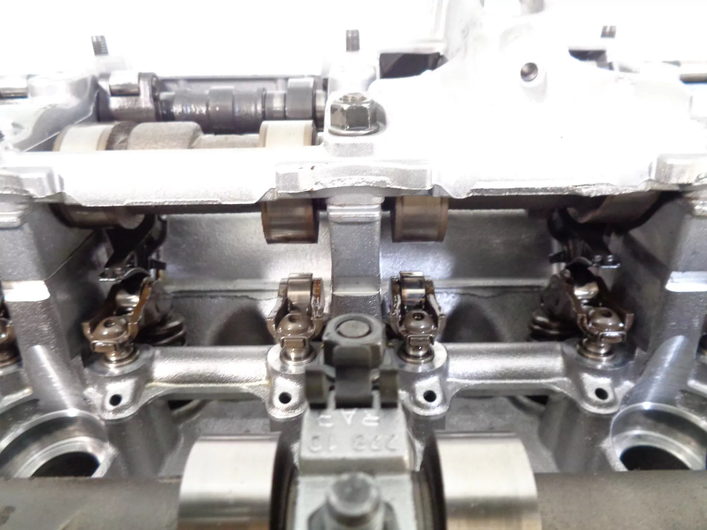 Culata izquierda defectuosa BMW Serie 5 E60 E61 X5 545 i 4.4 V8 N62B44A 7506390