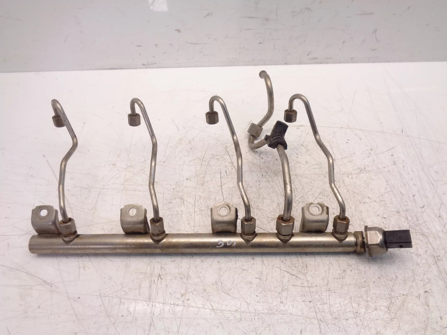 Rampa de inyectores BMW 4,4 gasolina N63B44A N63 7547599